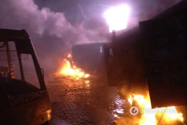 Умер протестующий, упавший с колоннады стадиона 'Динамо'