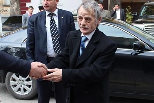 Джемилеву угрожали по телефону: 'Будет много крови'