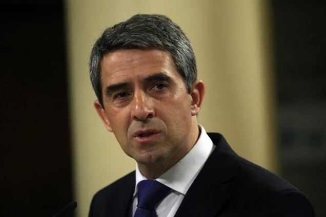 Президент Болгарии отложил визит в Киев из-за нарушения прав украинцев