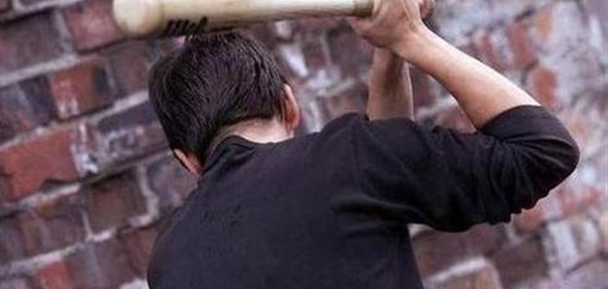 Полсотни молодчиков атаковали гей-клуб в центре Киева