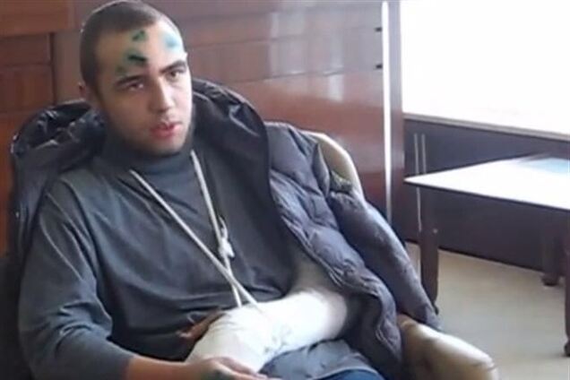В Киеве беркутовцы избили 17-летнего студента, задержанного на Грушевского