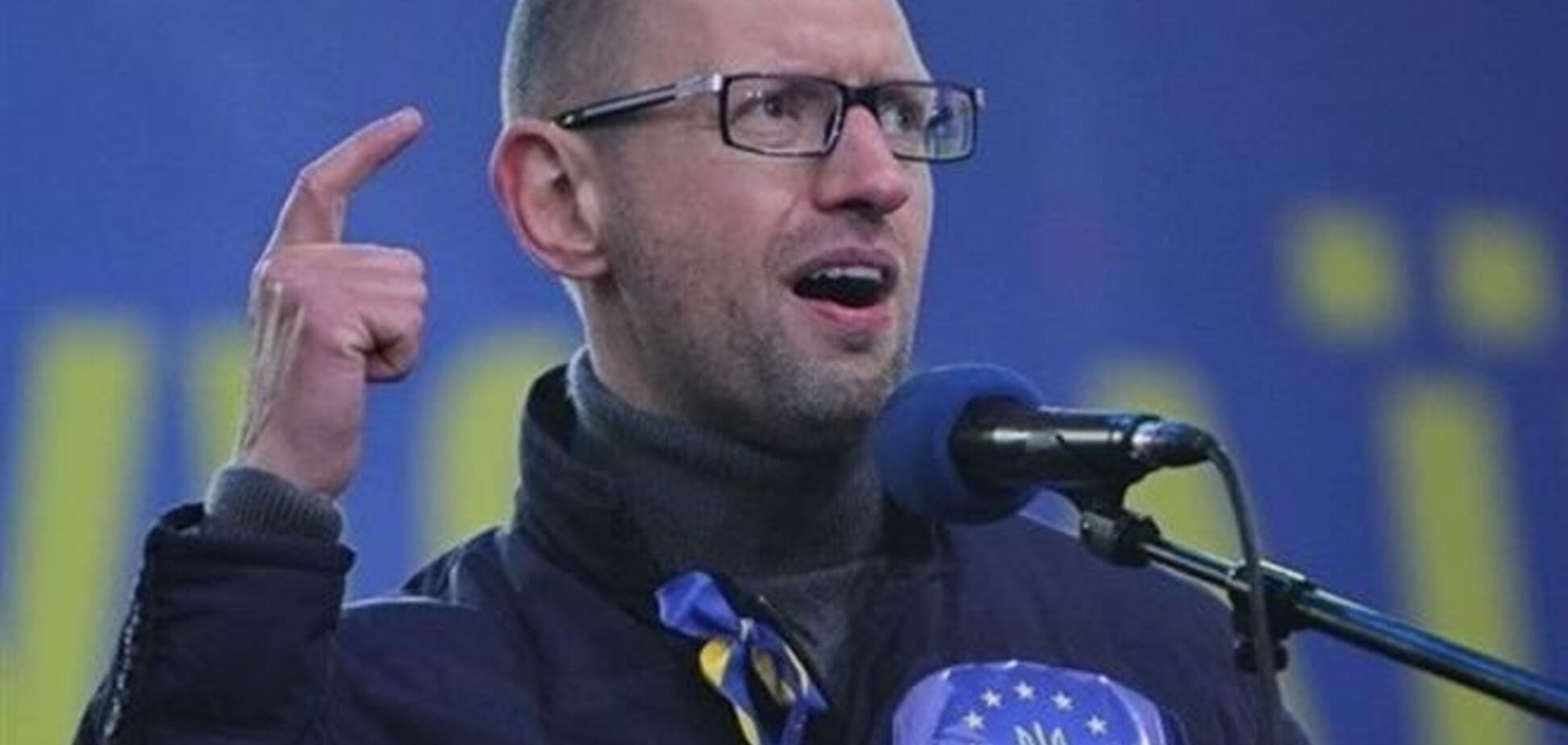 Оппозиция хочет привлечь Запад к переговорам с Януковичем