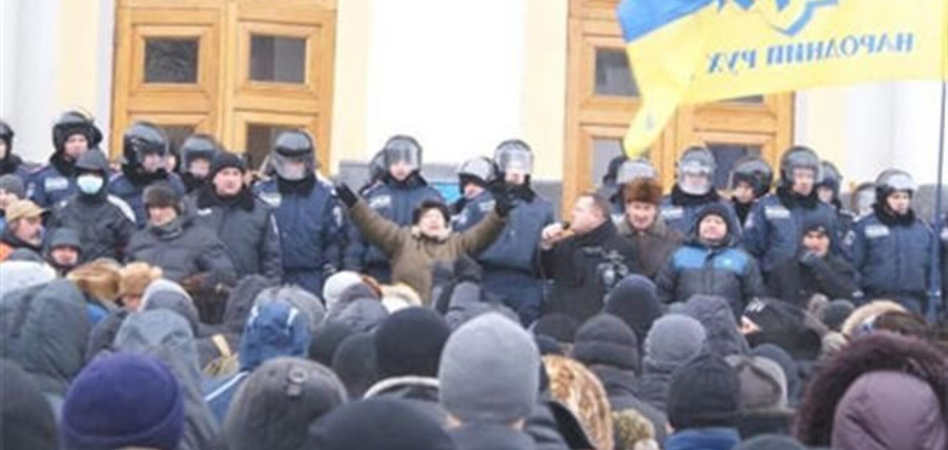 Міліція порушила справу щодо захоплення Вінницької ОДА