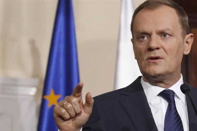 Туск: Действия Януковича ставят под угрозу единство Украины