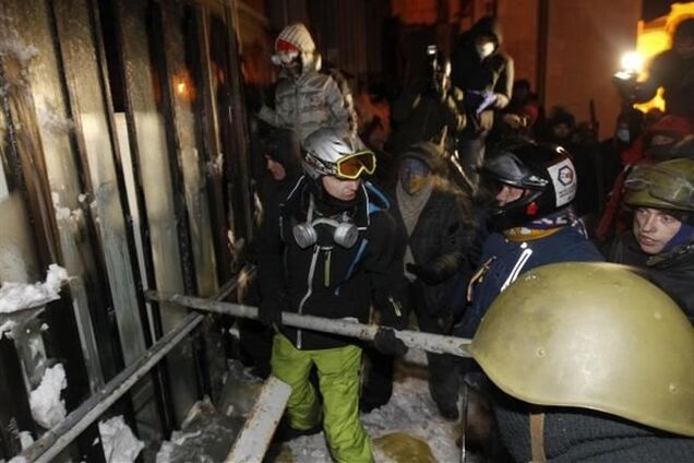 Оппозиция обустроит в 'Украинском доме' пресс-центр и пункт обогрева