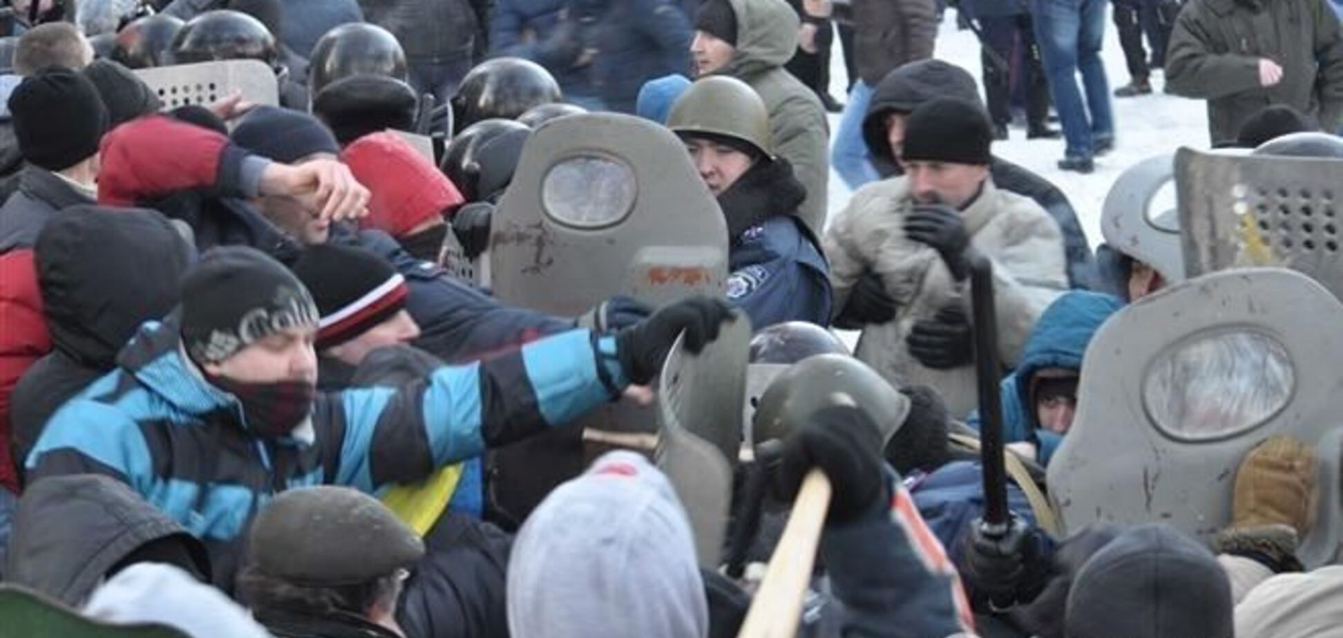 Після розгону активістів у Дніпропетровську постраждали шестеро журналістів