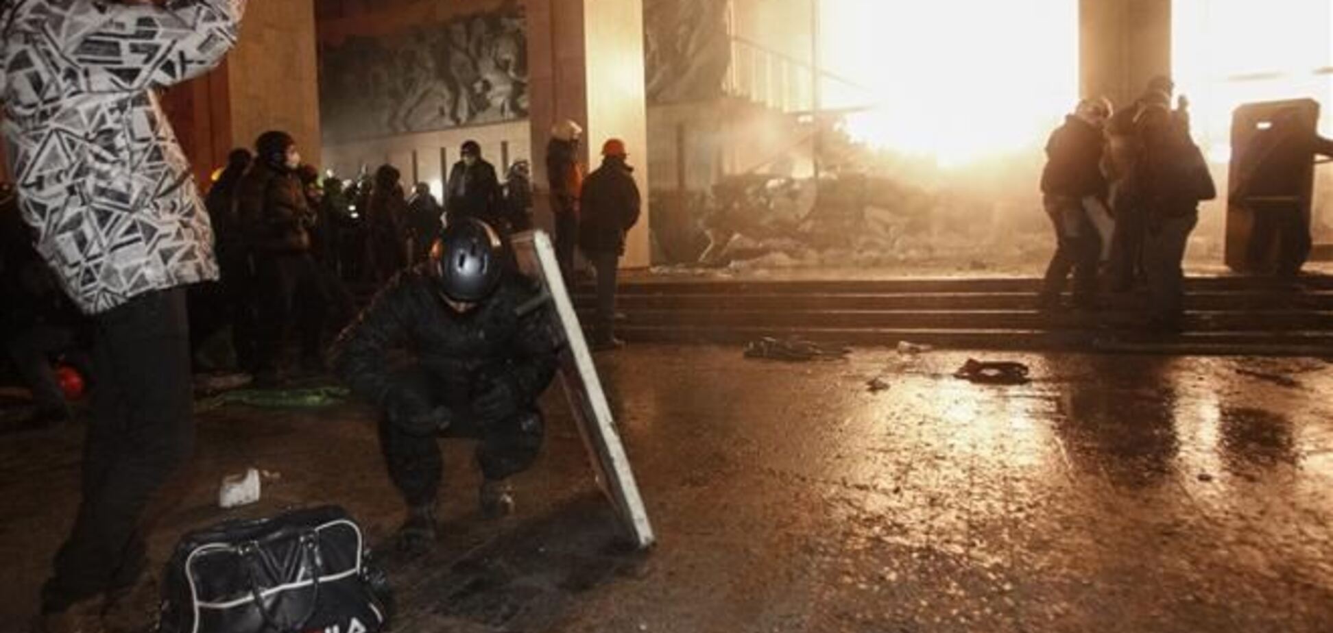 Во время штурма в правоохранителей гранату бросили, но она не сработала - МВД