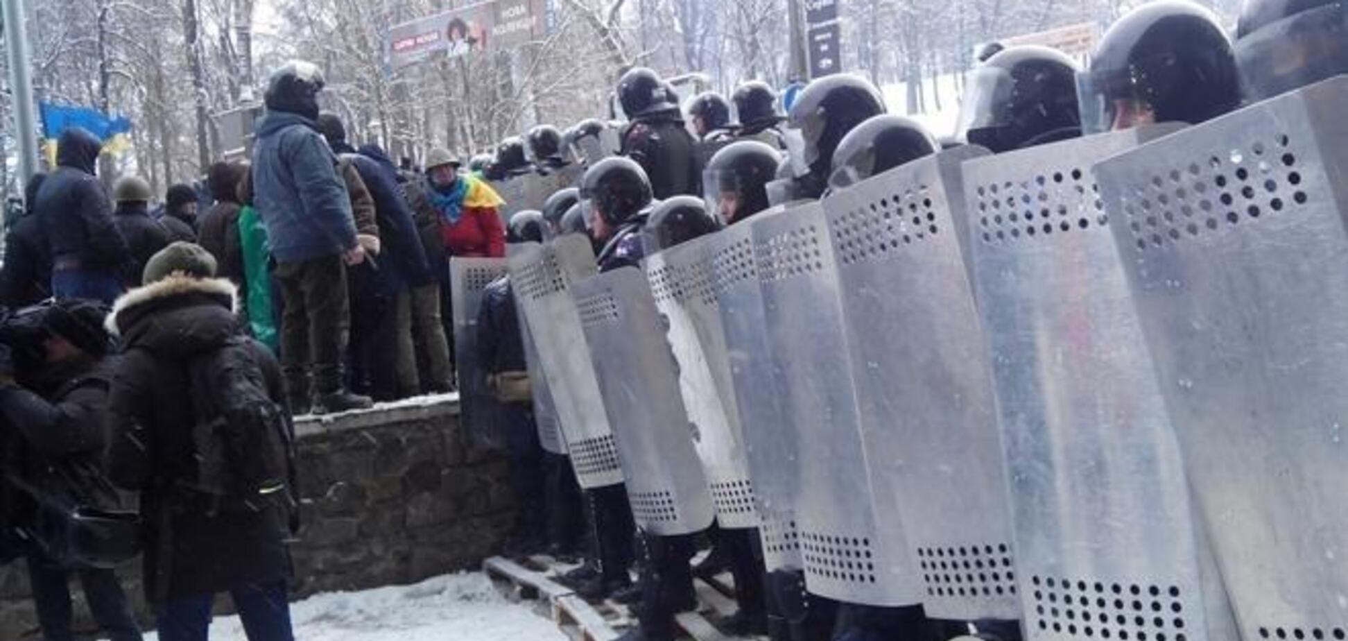 Балога стверджує, що в Київ звозять офіцерів з регіонів