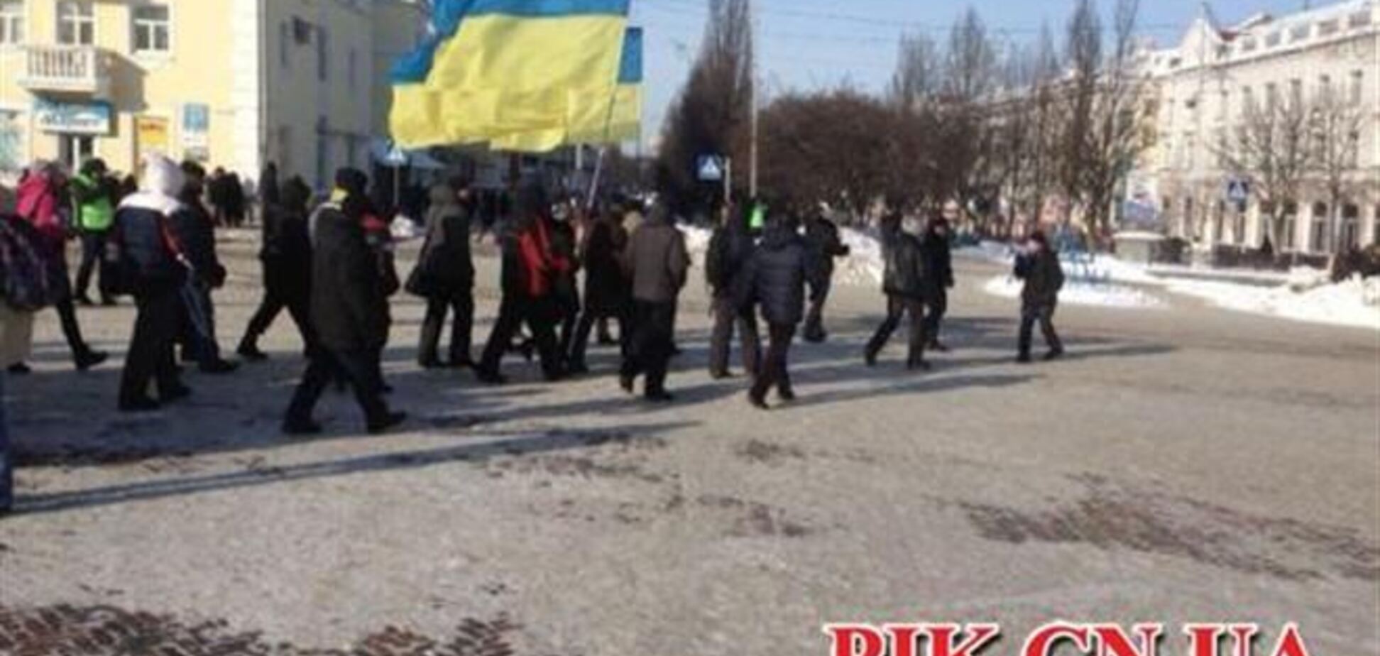 В Чернигове митингующие захватили облсовет