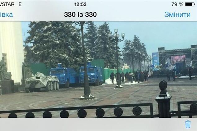 Под Раду пригнали водометы и бронетранспортеры