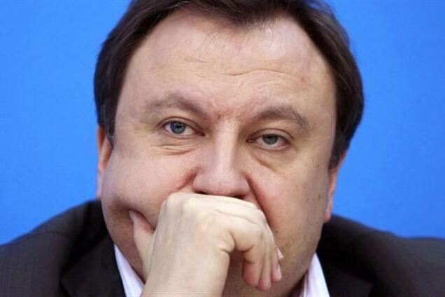 Княжицкий: на востоке Украины вооружают 'титушек'