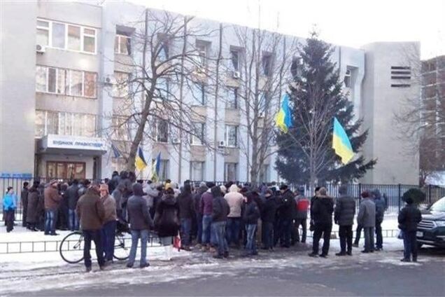 Во время попытки захвата Черкасской ОГА пострадали двое силовиков – МВД