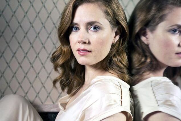 Эми Адамс: фотосессия в мятом платье, без ретуши