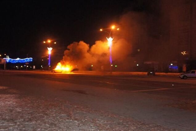 В Черкассах сожгли автомобили киевского Автомайдана - активист