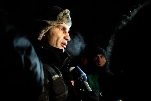 Кличко: окружение уверяет Януковича, что в стране все хорошо