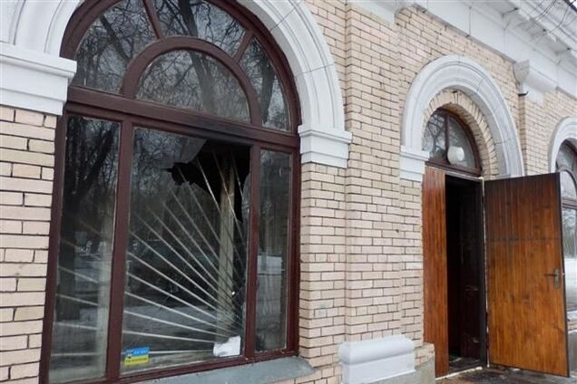 На Киевщине горел офис Партии регионов