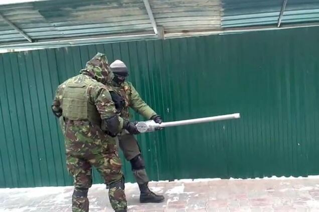 Евромайдановцы создали картофельную пушку