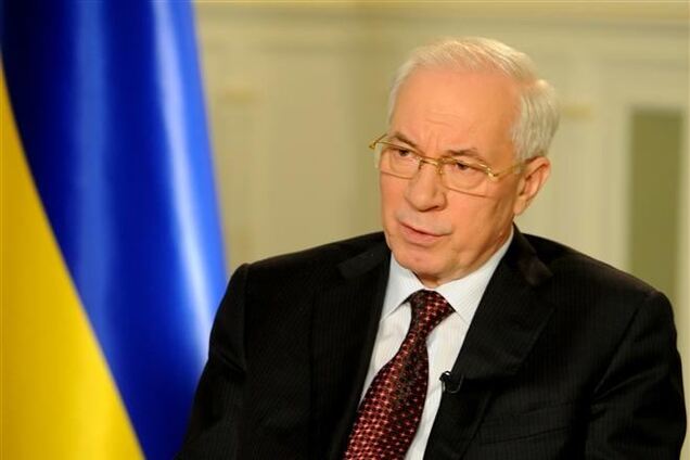 Азаров подал в отставку ради мирного урегулирования конфликта