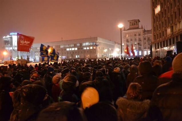 Семь сумских активистов взяли под домашний арест за штурм ОГА