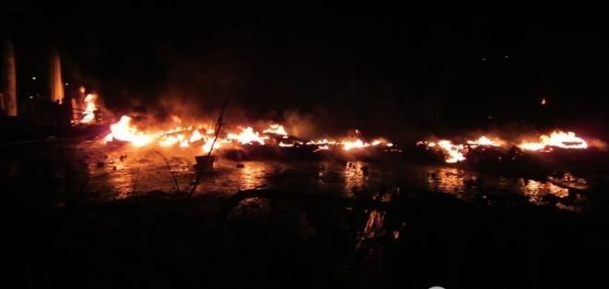 В опозиції заявили, що зіткнення на Грушевського влаштували провокатори