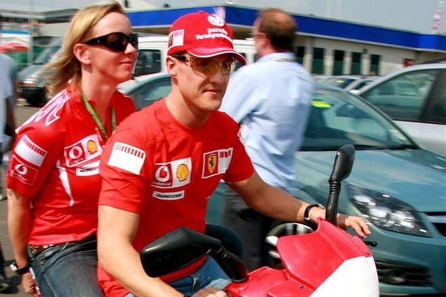 Менеджер Шумахера опровергла информацию об улучшении состояния гонщика