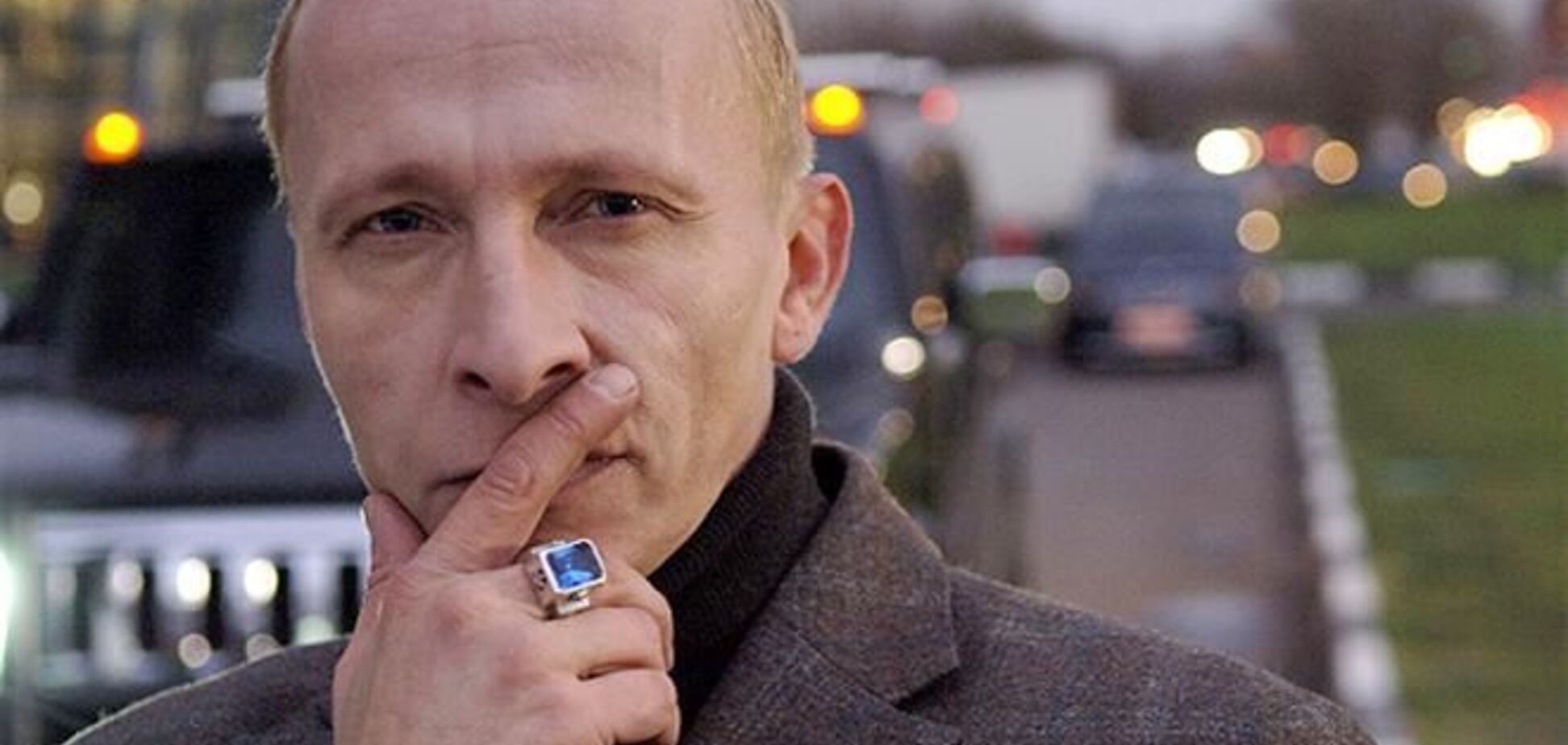 Охлобыстин хотел 'вскрыть себе глотку' из-за смерти брата