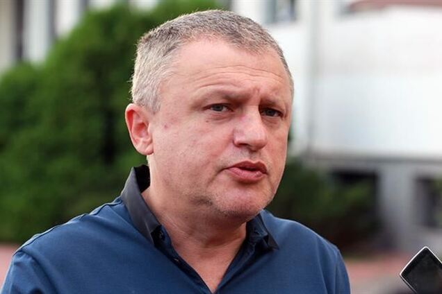 Суркис готов предоставить поле для матча между евромайдановцами и 'Беркутом'