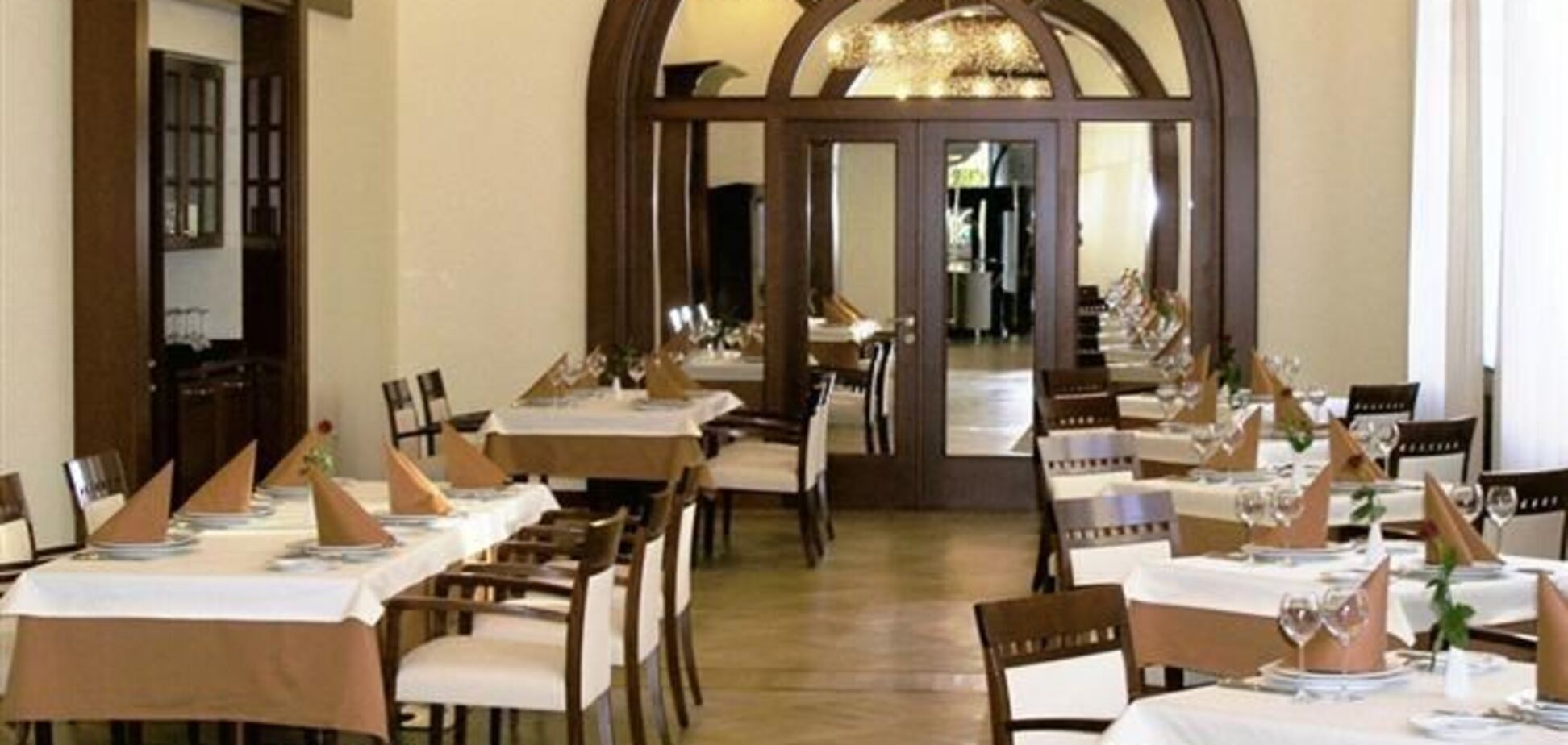 Рестораторов могут проверять не чаще одного раза в пять лет