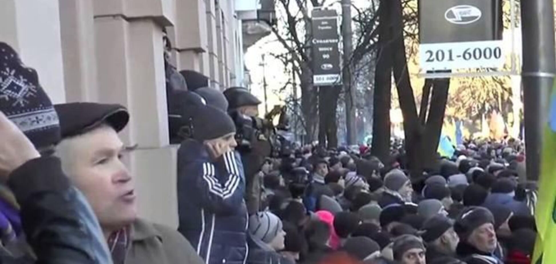 Активисты Евромайдана пикетируют столичную ГАИ