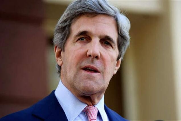 Керри призвал украинскую оппозицию защищать демократию мирно