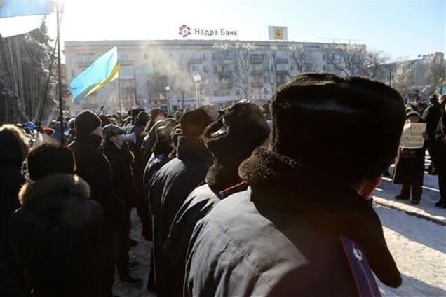 Подозреваемым в нападении на милиционеров в Херсоне избрали меру пресечения