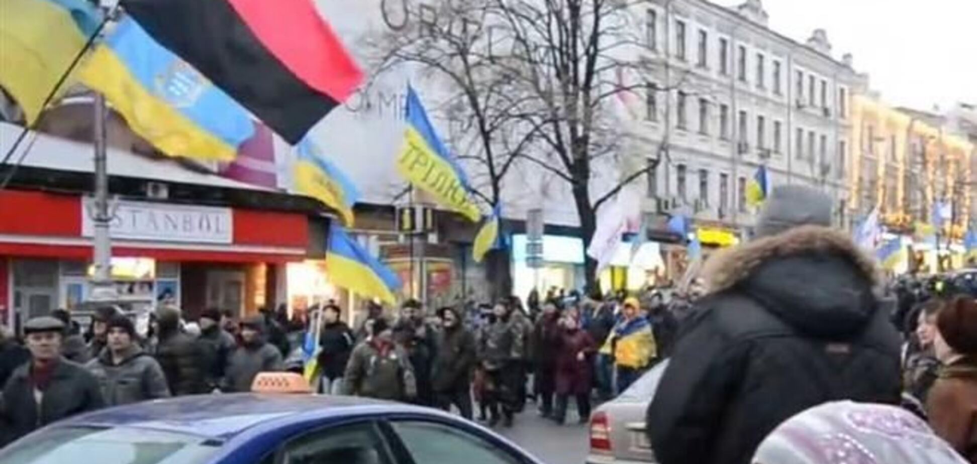Активісти Майдану попрямували пікетувати ДАІ