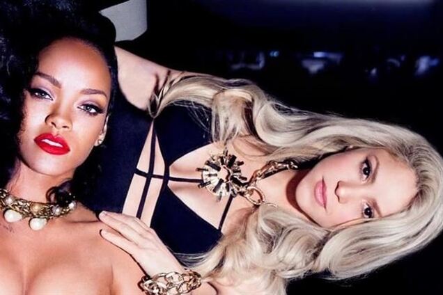 Шакира и Рианна показали все свои 'достоинства' в новом клипе