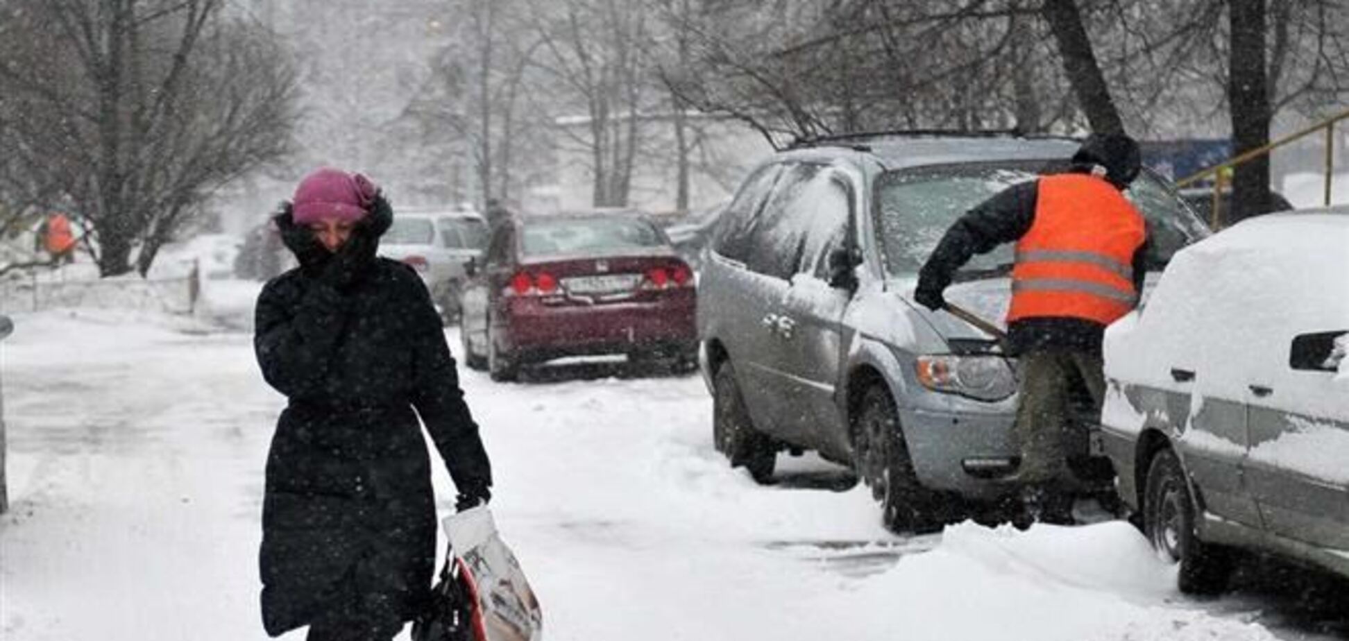 Более 500 населенных пунктов обесточены по всей Украине из-за непогоды