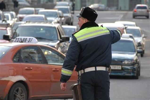 Милиции уже известно, кому принадлежит авто с Автомайдана, сбившее гаишника