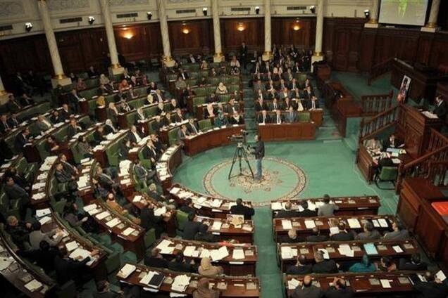 У Тунісі жінок і чоловіків зрівняють в правах