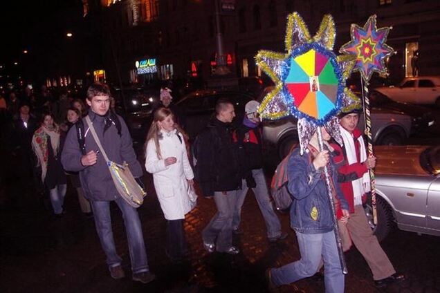 На Майдані заспівали колядки на злобу дня