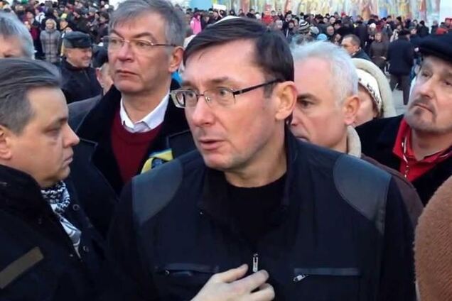 Не понимаю смысла стояния Майдана до выборов 2015 года – Луценко