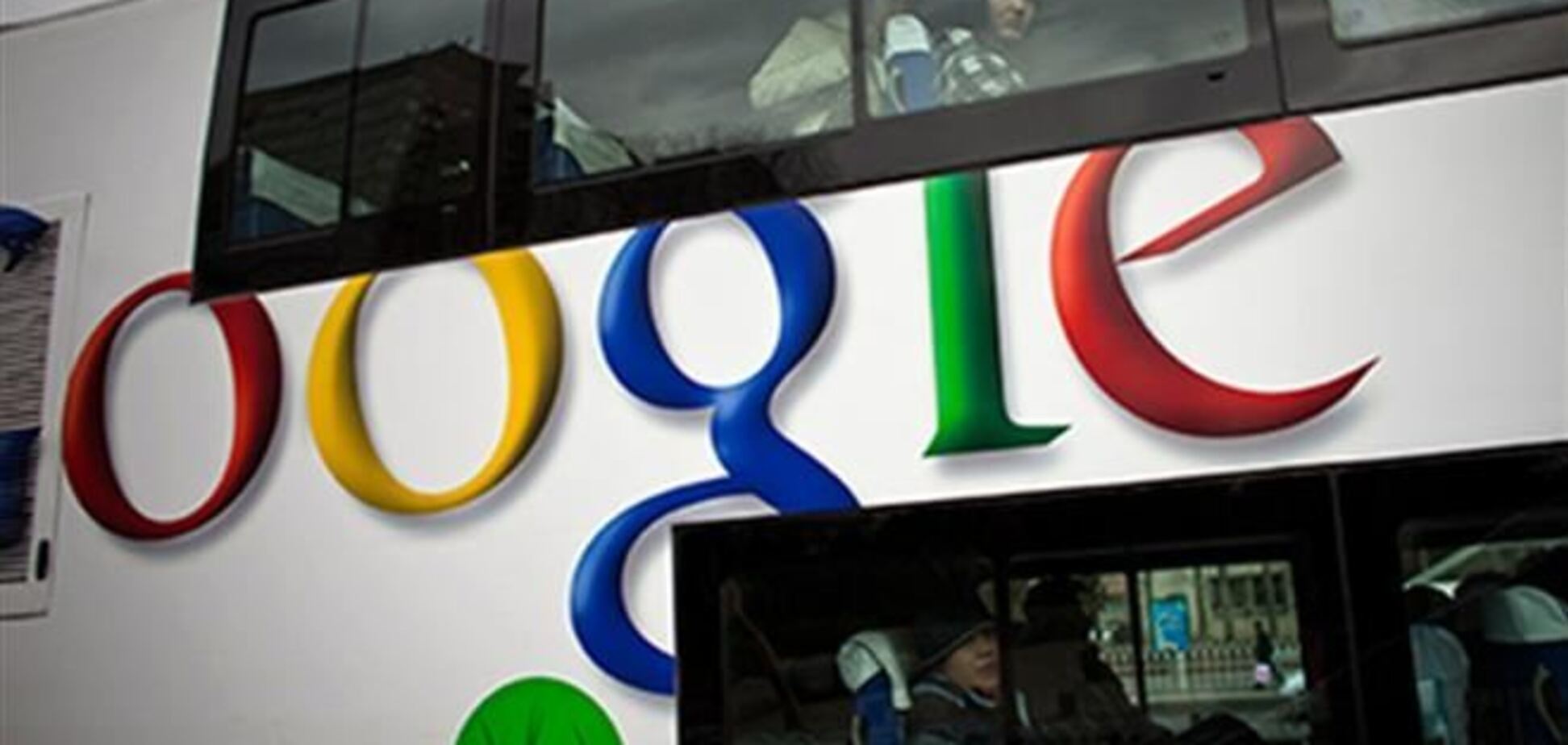 Google теперь возит своих сотрудников на работу на катере