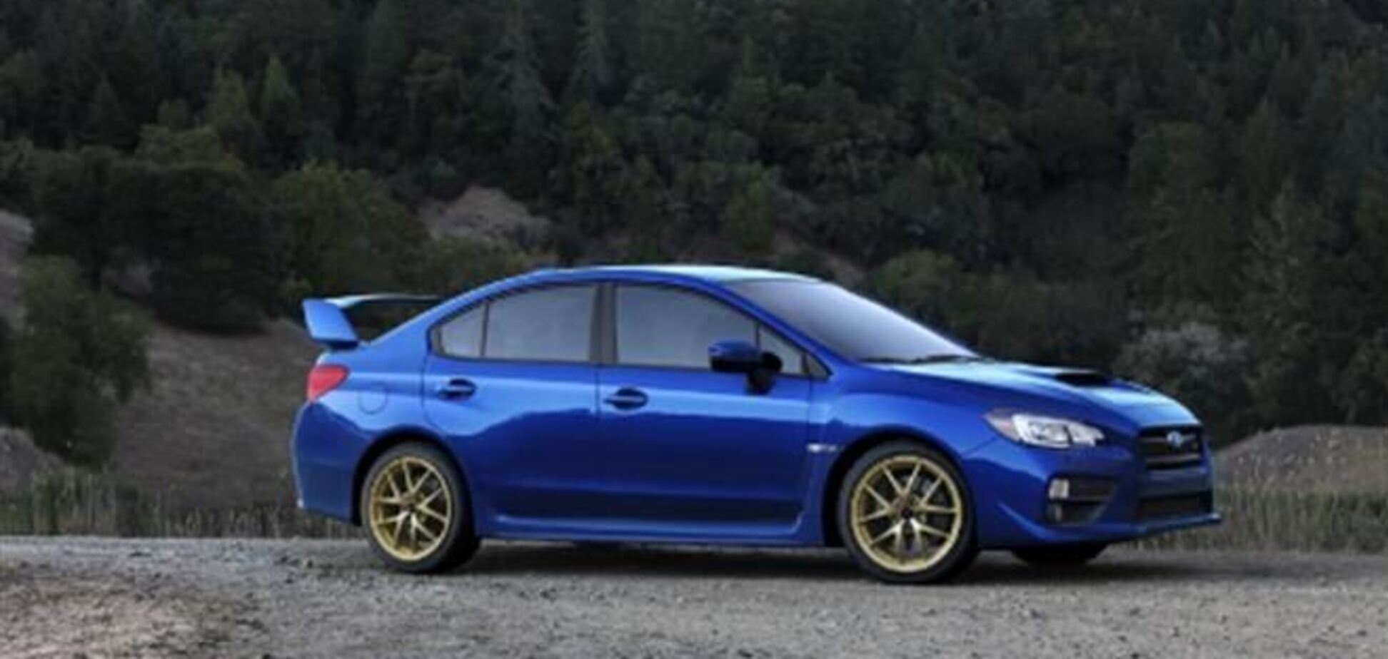 В Интернете появились фото нового спортивного Subaru