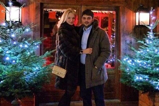 Дочь Добкина развлекается с ухажером в Куршавеле