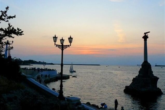 В Севастополе милиционер на улице застрелил мужчину