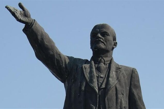 Ленину отбили голову на Винниччине
