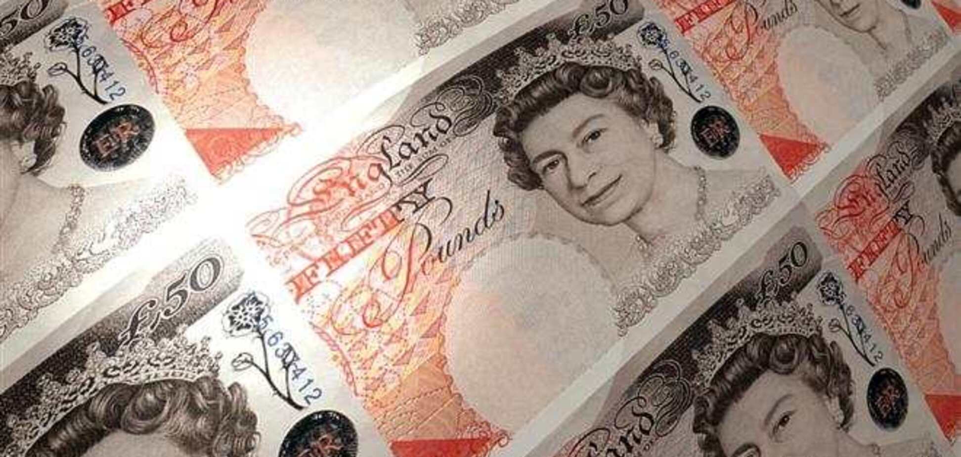 Британские топ-менеджеры заработали годовую зарплату за три дня