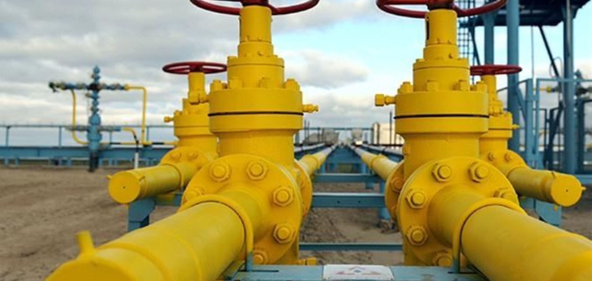 Кабмин одобрил законопроект об отмене НДС на импорт газа