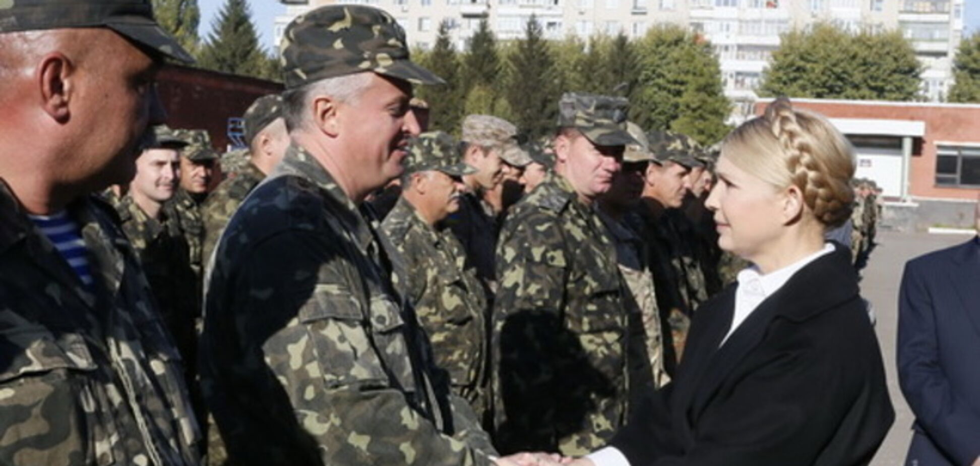 Тимошенко назвала недопустимым низкий уровень материально-технического обеспечения сил АТО