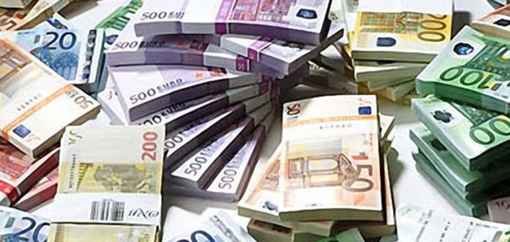 Курс евро впервые в истории превысил 50 рублей