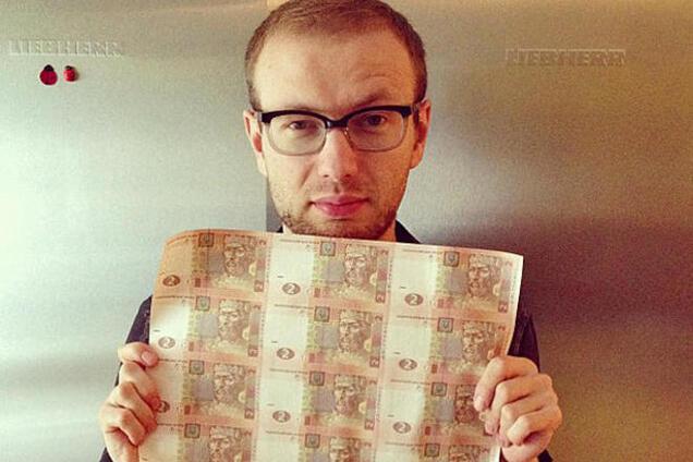 Пока в Украине бьют регионалов, сын Повалий развлекается в Европе