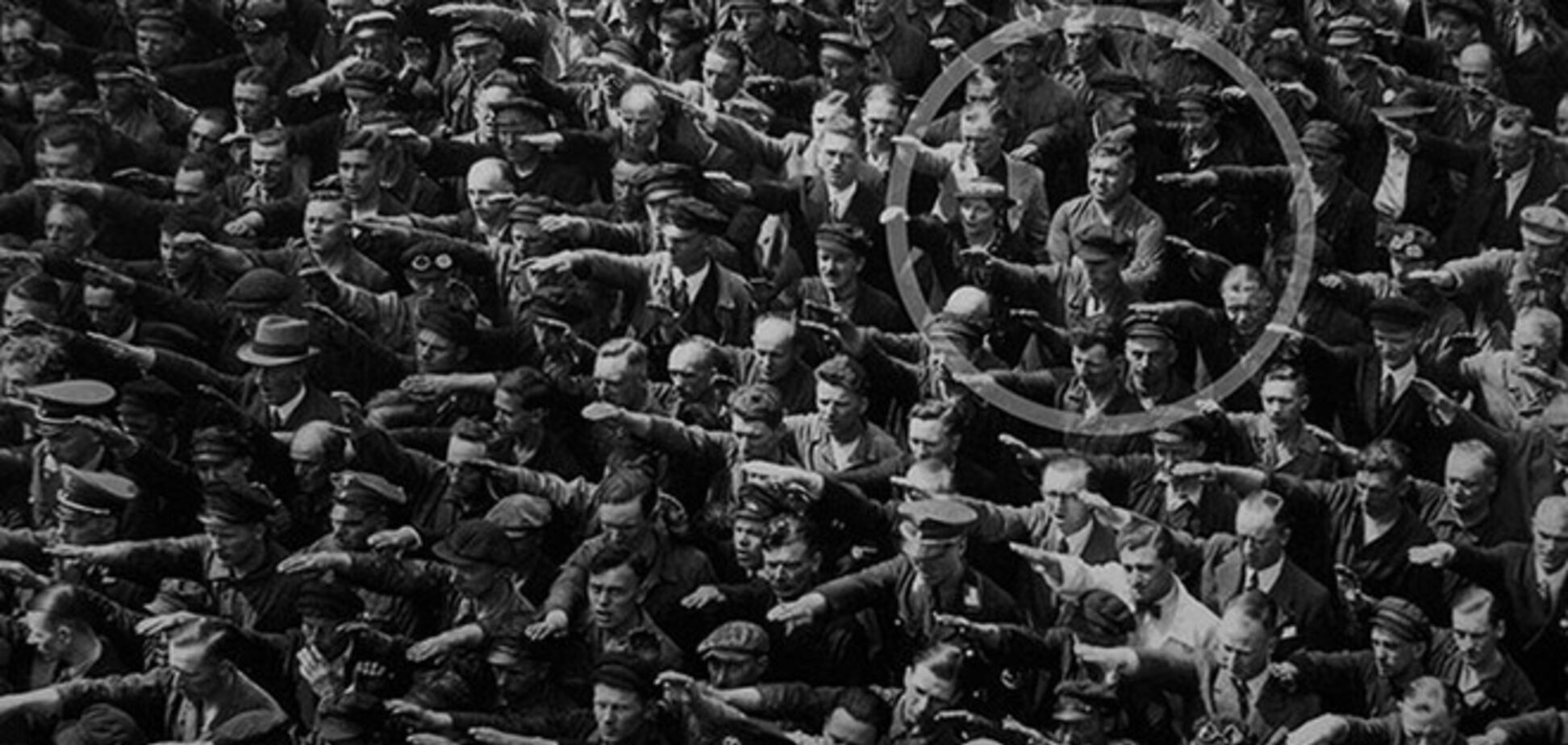 Гениальный урок манипулирования массовым сознанием, который откроет вам глаза