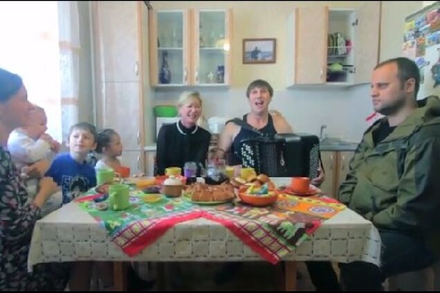 Стало известно, почему Губарев 'подрабатывал мебелью' на видео с Цигановой